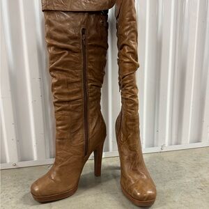 Jessica Simpson Tan Heeled Boots